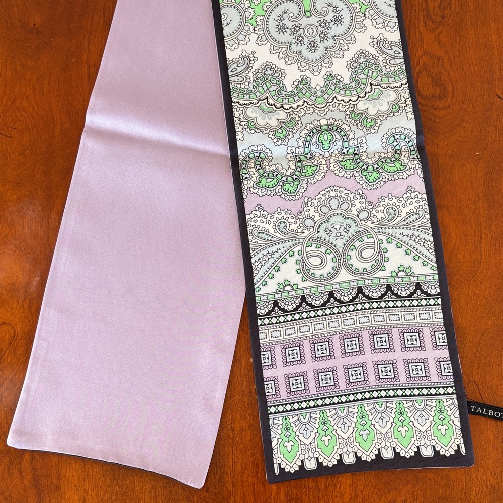 Talbots Cream and Green Paisley Floral Sash, Skinny, Silk‎ Scarf. Like NEW